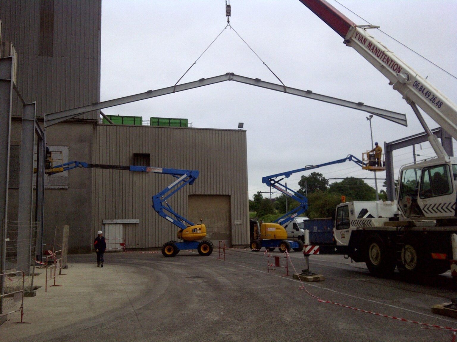 1377336376_lamballe-20120604-00261