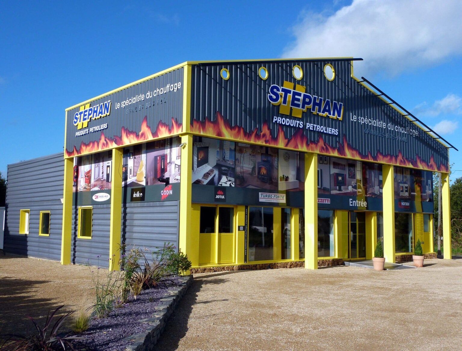 1382300547_p1050968